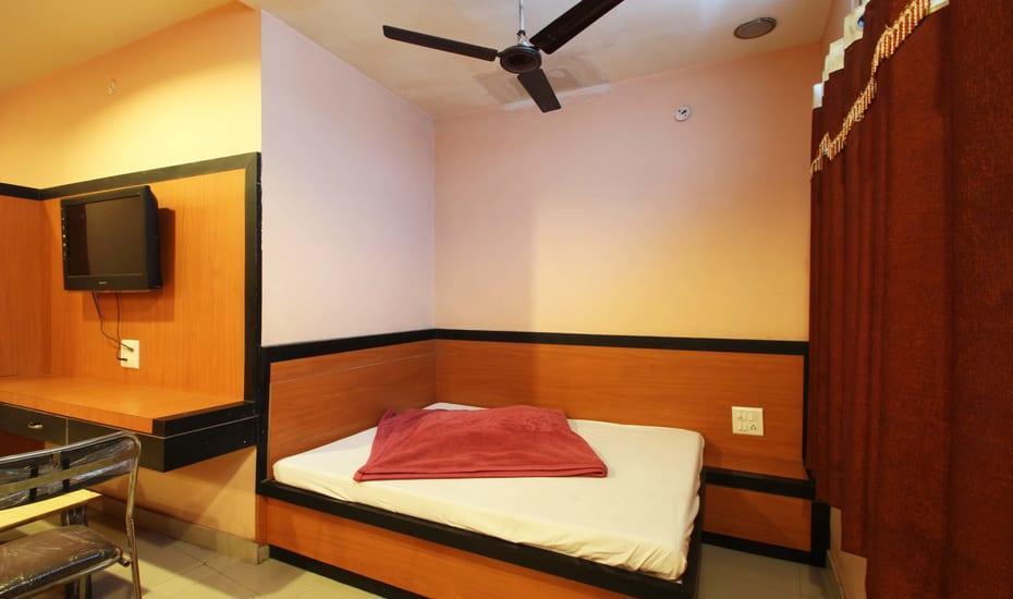 Hotel Pakeeza อัจเมอร์ ภายนอก รูปภาพ