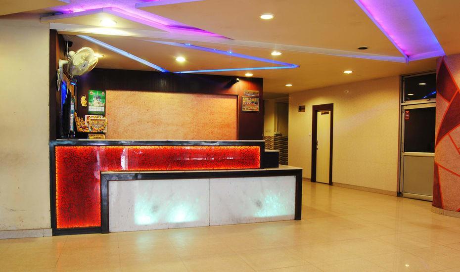 Hotel Pakeeza อัจเมอร์ ภายนอก รูปภาพ