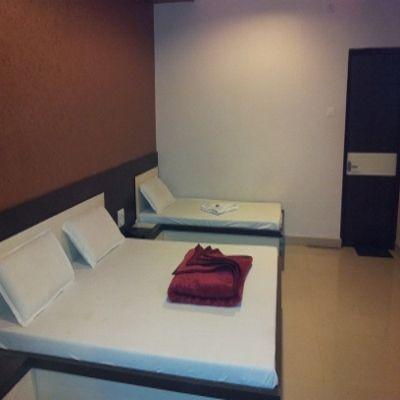 Hotel Pakeeza อัจเมอร์ ภายนอก รูปภาพ